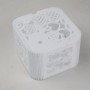 Cutiuta/caseta din plexic alb filigranata inimioare cu capac 10x10x7cm