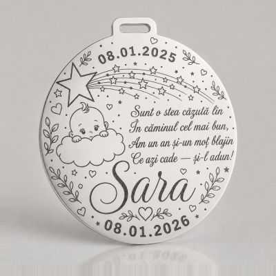 Bănuț de Moț din Argint 925 Personalizat cu Stea Căzătoare și Bebeluș pe Norișor, Poezie 22 mm S0302