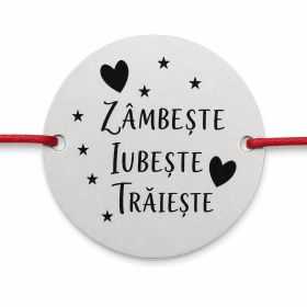 Brățară șnur textil roșu cu pandantiv argint 925 „Zâmbește, Iubește, Trăiește” B-E0381