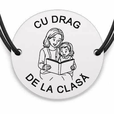 Brățară argint 925 cu bănuț gravat doamna educatoare care citește o poveste, șnur negru reglabil — R0303
